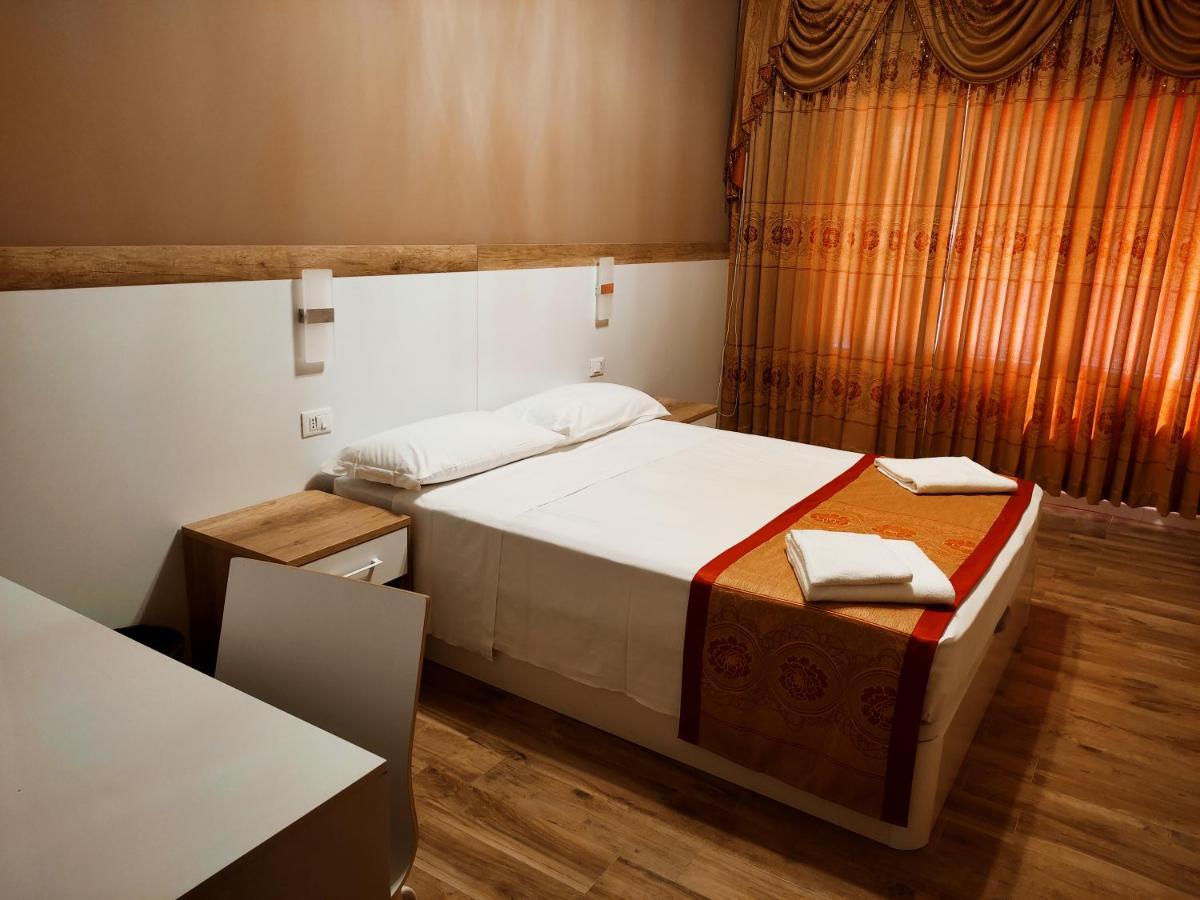 ميستر Hotel Venice Tour المظهر الخارجي الصورة